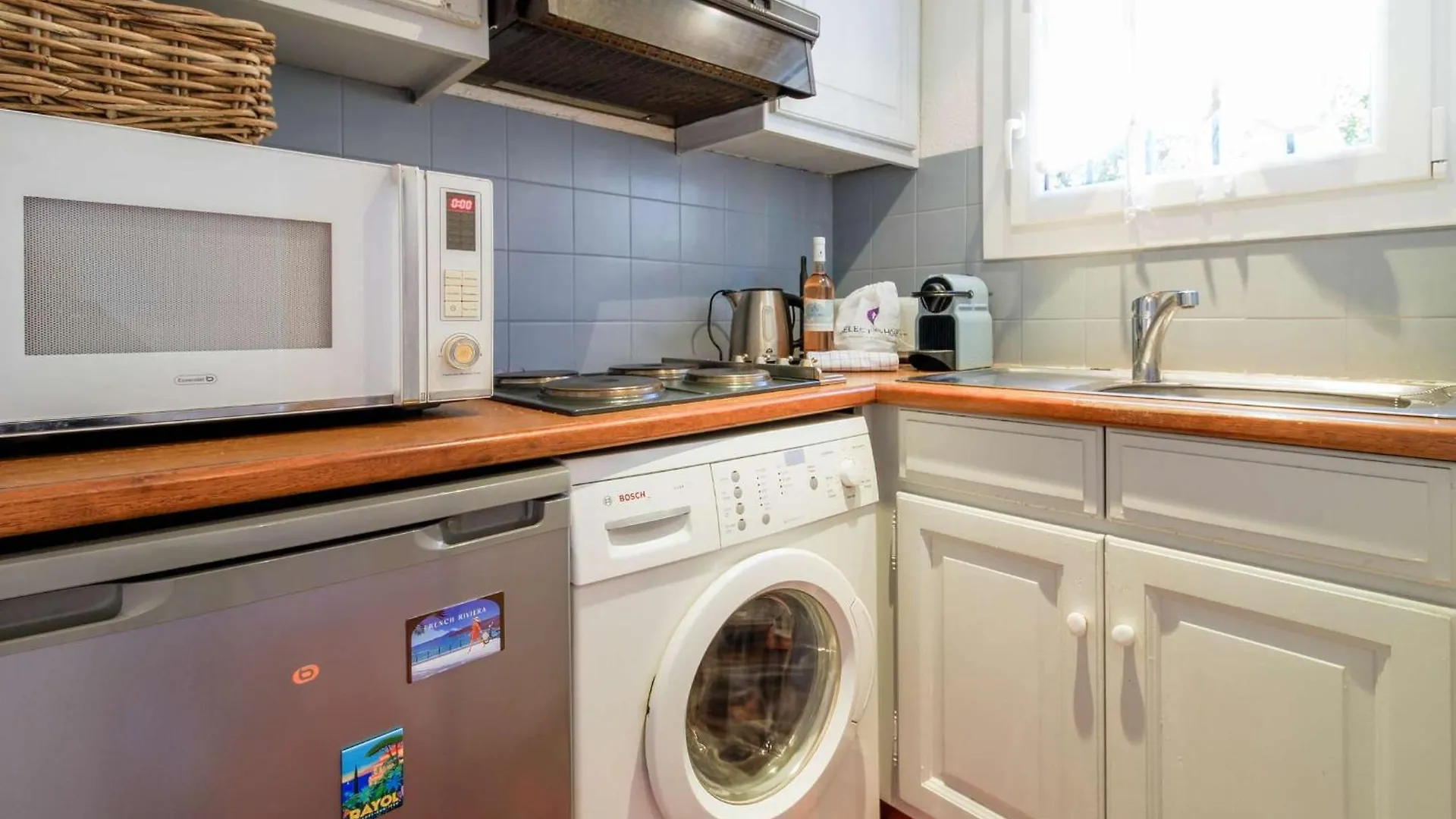 Apartment Select'So Home - Superbe T2 Avec Vue Mer Pour Un Sejour Relaxant - Piscine Et Parking Inclus - Paradisia Le Lavandou France