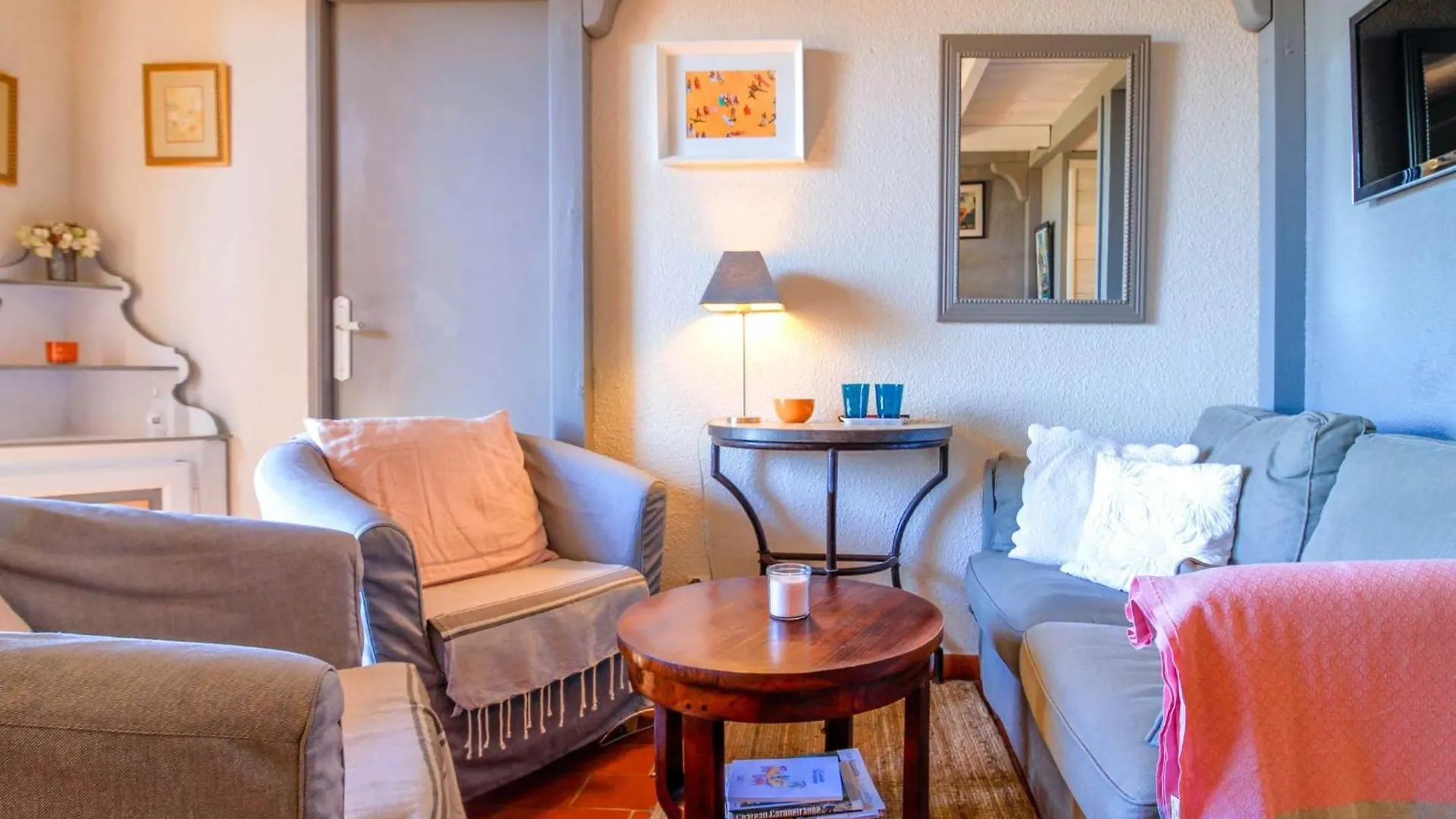 Select'So Home - Superbe T2 Avec Vue Mer Pour Un Sejour Relaxant - Piscine Et Parking Inclus - Paradisia Le Lavandou