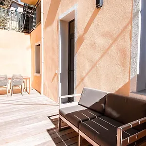 Appartement 2 Pièces Coeur De Ville Terrasse, Le Lavandou